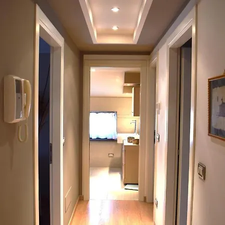 Meridiana 2 Apartment