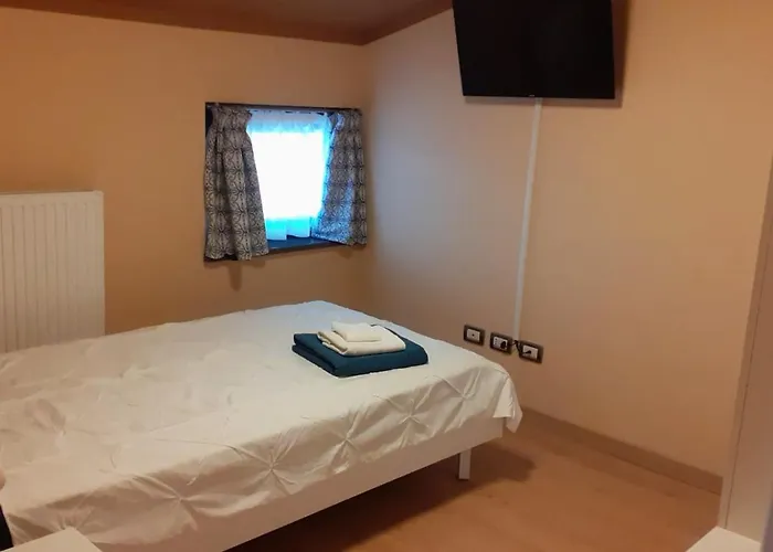 Meridiana 2 Apartment Pradamano